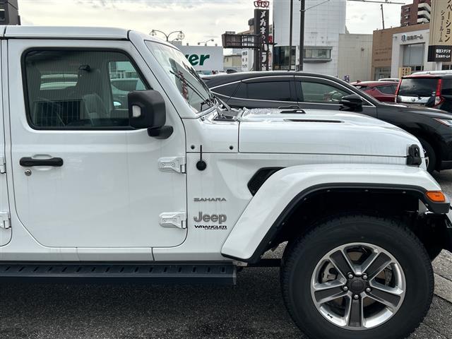 ジープ・ラングラーアンリミテッド サハラ　☆ワンオーナー☆４ＷＤ☆レザーシート☆ＦＲカメラ☆ステップ☆スマートキー×２☆メーカーオプションナビ☆ＵＳＢ／ＡＵＸ☆ＥＴＣ２．０☆前席シートヒーター☆プッシュスタート☆ＬＥＤヘッドライト（32枚目）