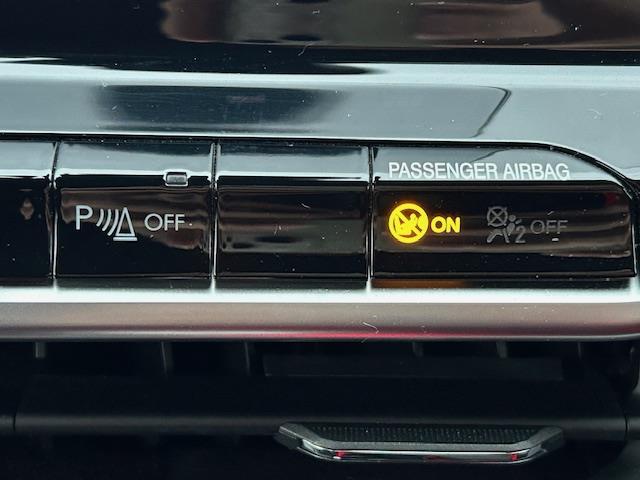 ������тm���C�P���̃K���o�[�����炱���ł��鍂������I���Q�O�Q�O�N�P���@�i���j���{�\����������������ׁi�������ÎԔ���s��̑�蔃����Ǝ҂�ΏۂƂ����u���Î����Ԕ���䐔�m���D�P�����v���j