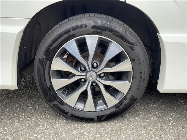 セレナ ハイウェイスター Vセレクション 純正ナビ/フルセグTV プロパイロット 両側パワースライドドア クルーズコントロール 純正AW コーナーセンサー前後 フルセグ フロアマット純正 LEDライト オートライト(37枚目)