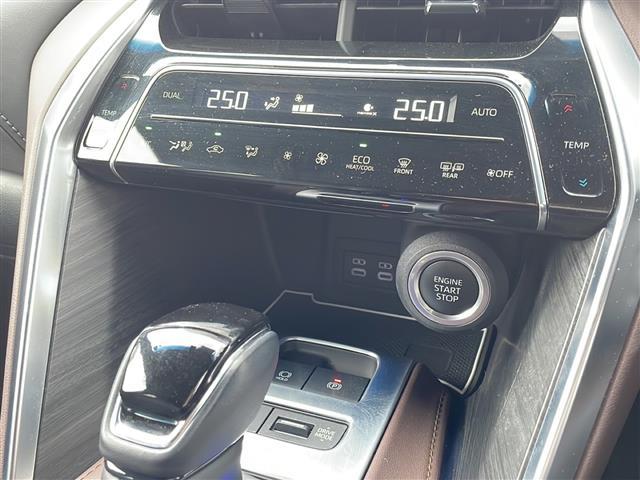 ハリアー Ｚ　レザーパッケージ　ワンオーナー　パノラミックビューモニター　ＪＢＬプレミアムサウンド　寒冷地仕様　モデリスタフルエアロ　メーカーナビ　フルセグＴＶ　Ｂｌｕｅｔｏｏｔｈ　ラジオ　ＵＳＢ　Ｍｉｒａｃａ（12枚目）