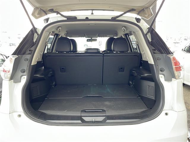 エクストレイル ２０Ｘ　社外ナビ　ＣＮ－Ｒ３００ＷＤ　フルセグテレビ　ＣＤ　ＤＶＤ　ＳＤ　ＢＴ　ＵＳＢ　ラジオ　前席シートヒーター　４ＷＤｌｏｃｋ切替機能　ヒルディセントコントロール　アイドリングストップ（20枚目）