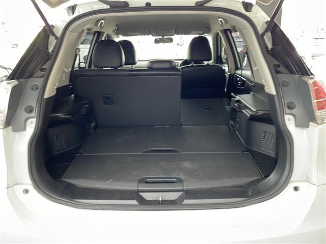 エクストレイル ２０Ｘ　社外ナビ　ＣＮ－Ｒ３００ＷＤ　フルセグテレビ　ＣＤ　ＤＶＤ　ＳＤ　ＢＴ　ＵＳＢ　ラジオ　前席シートヒーター　４ＷＤｌｏｃｋ切替機能　ヒルディセントコントロール　アイドリングストップ（21枚目）