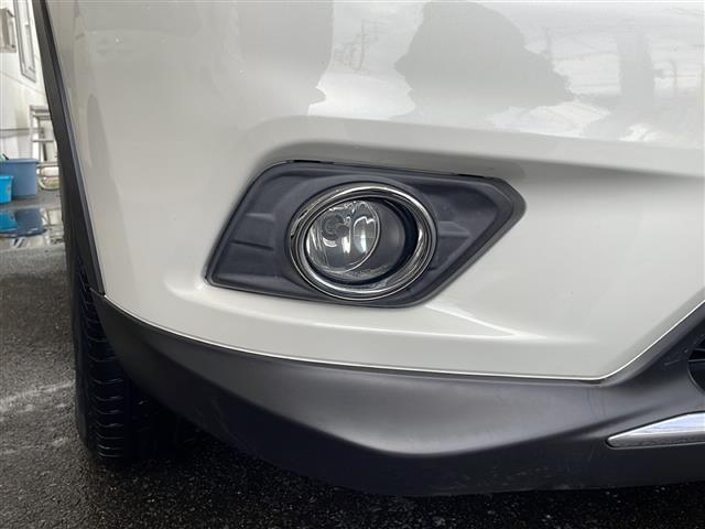 エクストレイル ２０Ｘ　社外ナビ　ＣＮ－Ｒ３００ＷＤ　フルセグテレビ　ＣＤ　ＤＶＤ　ＳＤ　ＢＴ　ＵＳＢ　ラジオ　前席シートヒーター　４ＷＤｌｏｃｋ切替機能　ヒルディセントコントロール　アイドリングストップ（35枚目）