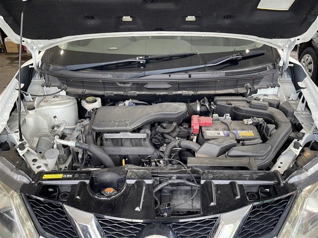 エクストレイル ２０Ｘ　社外ナビ　ＣＮ－Ｒ３００ＷＤ　フルセグテレビ　ＣＤ　ＤＶＤ　ＳＤ　ＢＴ　ＵＳＢ　ラジオ　前席シートヒーター　４ＷＤｌｏｃｋ切替機能　ヒルディセントコントロール　アイドリングストップ（37枚目）