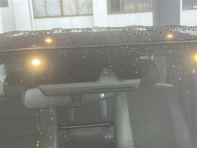 ハイエースバン スーパーGL 50TH アニバーサリーリミテッド 4WD☆ディーゼルターボ 衝突軽減装置 純正ナビTV/CD/DVD/ラジオ/Bluetooth バックカメラ ワンオーナー 両側パワースライドドア オートエアコン 横滑り防止(2枚目)