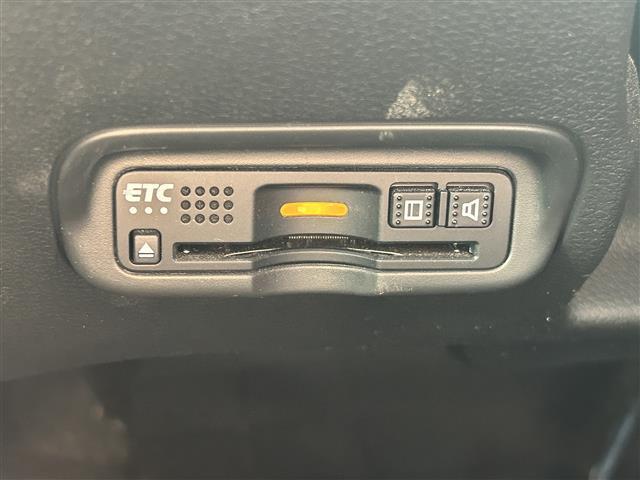 ヴェゼル ハイブリッドＺ・ホンダセンシング　純正メモリナビ　ＣＤ　ＤＶＤ　ＳＤ　ＵＳＢ　ＢＴ　フルセグ　バックカメラ　ビルトインＥＴＣ　ステアリングスイッチ　パドルシフト　前席シートヒーター　前方ドライブレコーダー　ＬＥＤヘッドライト（23枚目）