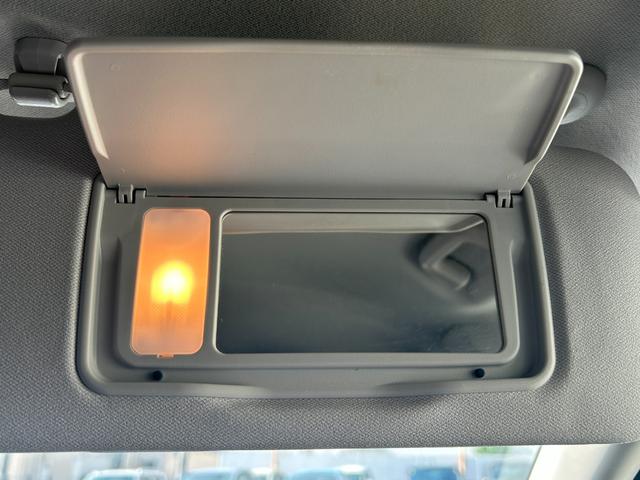 ヴェゼル ハイブリッドＺ・ホンダセンシング　純正メモリナビ　ＣＤ　ＤＶＤ　ＳＤ　ＵＳＢ　ＢＴ　フルセグ　バックカメラ　ビルトインＥＴＣ　ステアリングスイッチ　パドルシフト　前席シートヒーター　前方ドライブレコーダー　ＬＥＤヘッドライト（29枚目）