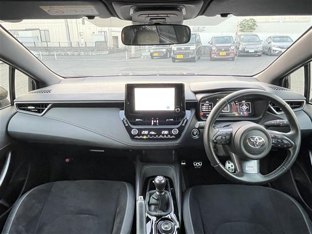 ＧＲカローラ ＲＺ　純正ディスプレイ　ナビ　ＢＴ　フルセグ　Ｍｉｒａｃａｓｔ　バックカメラ　ビルトインＥＴＣ　ＬＥＤヘッドライト　フォグライト　ＳＡＲＤフロント　ＳＡＲＤフェンダー　ＳＡＲＤサイド　ＳＡＲＤリアウィング（2枚目）