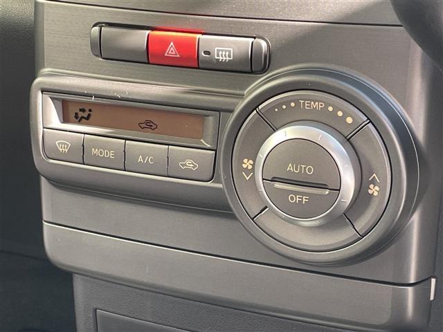 ムーヴコンテ X リミテッド 純正オーディオ CD ラジオ アイドリングストップ オートエアコン ハロゲンライト ヘッドライトレベライザー ドアバイザー 電格ミラー 純正フロアマット 純正ホイールキャップ(5枚目)