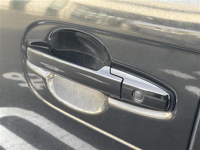 Ｎ－ＢＯＸ Ｇ・Ｌパッケージ　純正ＳＤナビ　ＣＤ　ＤＶＤ　ＳＤ　ＢＴ　フルセグＴＶ　バックカメラ　両側パワースライドドア　ＥＴＣ　ステアリングスイッチ　キセノンライト　フォグライト　ドアバイザー　電格ミラー　純正フロアマット（38枚目）