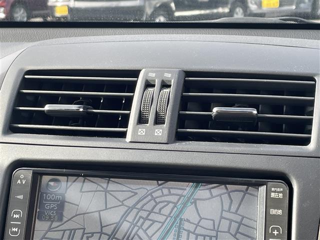 ヴァンガード ２４０Ｓ　純正ＨＤＤナビ　ＣＤ　ＤＶＤ　ラジオ　バックカメラ　ＥＴＣ　ダウンヒルアシスト　クルーズコントロール　キセノンライト　フォグライト　オートライト　プッシュスタート　電格ミラー　純正１７インチＡＷ（9枚目）