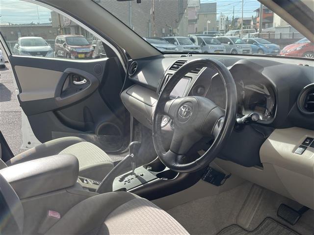 ヴァンガード ２４０Ｓ　純正ＨＤＤナビ　ＣＤ　ＤＶＤ　ラジオ　バックカメラ　ＥＴＣ　ダウンヒルアシスト　クルーズコントロール　キセノンライト　フォグライト　オートライト　プッシュスタート　電格ミラー　純正１７インチＡＷ（23枚目）