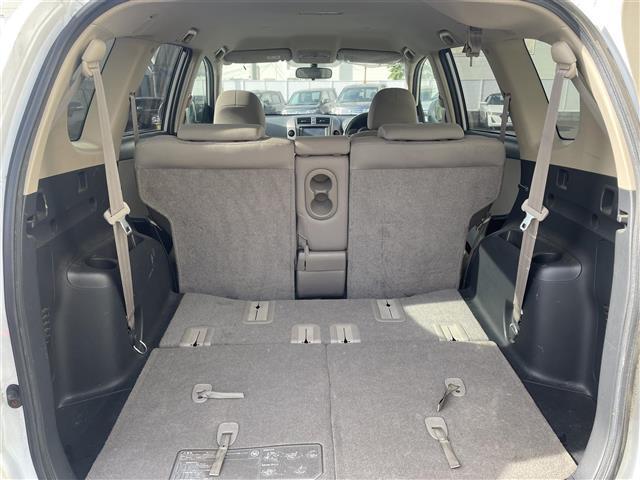 ヴァンガード ２４０Ｓ　純正ＨＤＤナビ　ＣＤ　ＤＶＤ　ラジオ　バックカメラ　ＥＴＣ　ダウンヒルアシスト　クルーズコントロール　キセノンライト　フォグライト　オートライト　プッシュスタート　電格ミラー　純正１７インチＡＷ（30枚目）