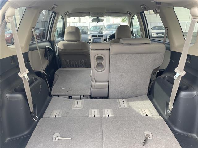 ヴァンガード ２４０Ｓ　純正ＨＤＤナビ　ＣＤ　ＤＶＤ　ラジオ　バックカメラ　ＥＴＣ　ダウンヒルアシスト　クルーズコントロール　キセノンライト　フォグライト　オートライト　プッシュスタート　電格ミラー　純正１７インチＡＷ（31枚目）