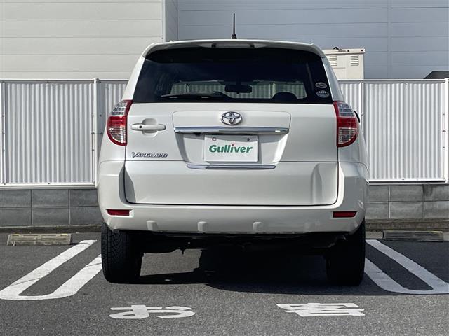 ヴァンガード ２４０Ｓ　純正ＨＤＤナビ　ＣＤ　ＤＶＤ　ラジオ　バックカメラ　ＥＴＣ　ダウンヒルアシスト　クルーズコントロール　キセノンライト　フォグライト　オートライト　プッシュスタート　電格ミラー　純正１７インチＡＷ（40枚目）