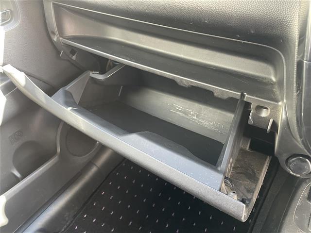 ミラージュ Ｇ　純正ＳＤナビ　ＣＤ　ＤＶＤ　ＳＤ　ＢＴ　フルセグＴＶ　バックカメラ　ＥＴＣ　アイドリングストップ　ハロゲンライト　オートライト　ヘッドライトレベライザー　プッシュスタート　ドアバイザー　電格ミラー（20枚目）