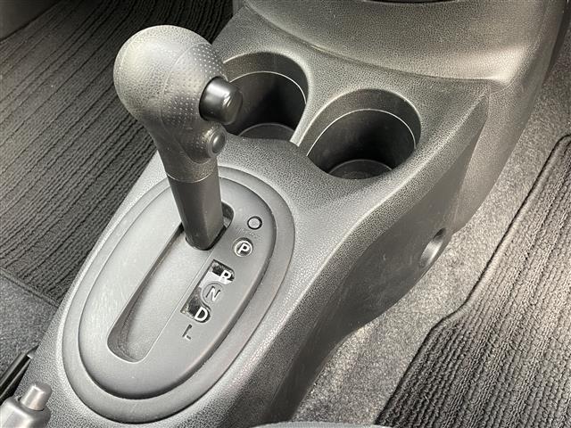 ノート Ｘ　Ｖセレクション＋セーフティ　衝突軽減ブレーキ　レーンキープアシスト　純正ＳＤナビ　ＣＤ　ＳＤ　ラジオ　ワンセグ　バックカメラ　ＥＴＣ　３６０°ドライブレコーダー　アイドリングストップ　ハロゲンライト　電格ミラー（9枚目）