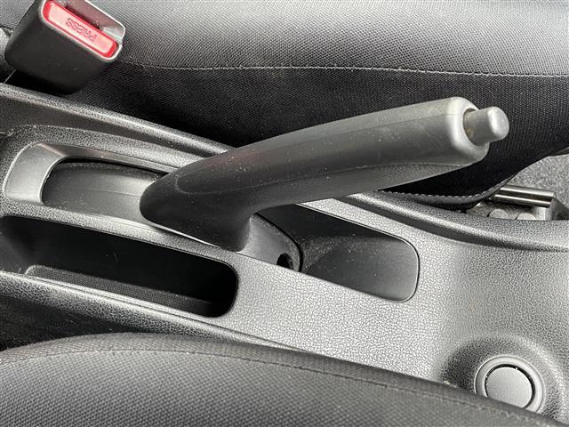 ノート Ｘ　Ｖセレクション＋セーフティ　衝突軽減ブレーキ　レーンキープアシスト　純正ＳＤナビ　ＣＤ　ＳＤ　ラジオ　ワンセグ　バックカメラ　ＥＴＣ　３６０°ドライブレコーダー　アイドリングストップ　ハロゲンライト　電格ミラー（10枚目）