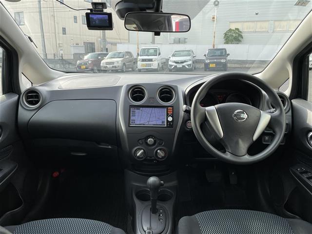 ノート Ｘ　Ｖセレクション＋セーフティ　衝突軽減ブレーキ　レーンキープアシスト　純正ＳＤナビ　ＣＤ　ＳＤ　ラジオ　ワンセグ　バックカメラ　ＥＴＣ　３６０°ドライブレコーダー　アイドリングストップ　ハロゲンライト　電格ミラー（42枚目）