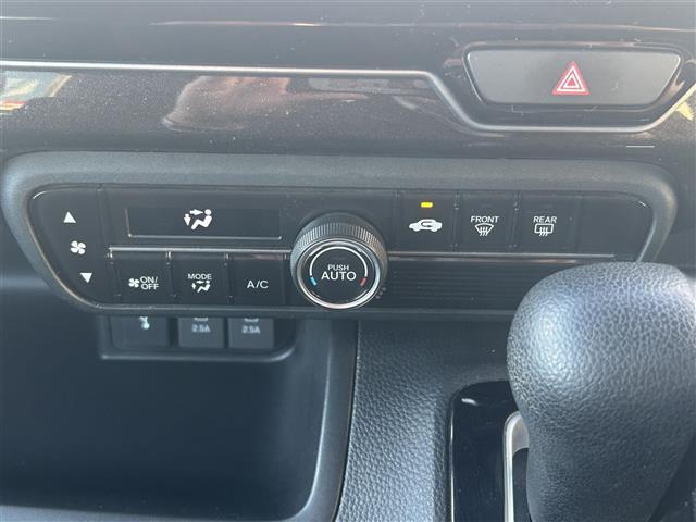 Ｎ－ＢＯＸカスタム Ｇ・Ｌホンダセンシング　純正ＳＤナビ　ＣＤ　ＤＶＤ　ＳＤ　ＵＳＢ　ＢＴ　フルセグＴＶ　バックカメラ　片側パワースライドドア　ビルトインＥＴＣ　純正前方ドライブレコーダー　ＬＥＤヘッドライト　フォグライト　純正１４インチＡＷ（7枚目）