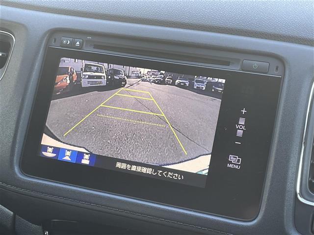 ヴェゼル Ｘ・ホンダセンシング　純正インターナビ　ＣＤ　ＤＶＤ　ＨＤＭＩ　ＢＴ　ＵＳＢ　ワンセグＴＶ　バックカメラ　ビルトインＥＴＣ　ステアリングスイッチ　アイドリングストップ　ＬＥＤヘッドライト　フォグライト　純正１６インチＡＷ（5枚目）