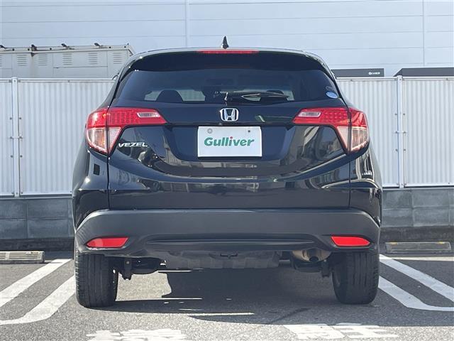 ヴェゼル Ｘ・ホンダセンシング　純正インターナビ　ＣＤ　ＤＶＤ　ＨＤＭＩ　ＢＴ　ＵＳＢ　ワンセグＴＶ　バックカメラ　ビルトインＥＴＣ　ステアリングスイッチ　アイドリングストップ　ＬＥＤヘッドライト　フォグライト　純正１６インチＡＷ（31枚目）