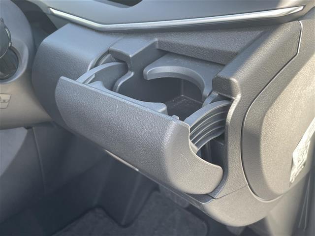 ノート Ｓ　純正ＳＤナビ　ＣＤ　ＳＤ　ＵＳＢ　ＢＴ　フルセグＴＶ　全方位カメラ　デジタルインナーミラー　前後ドライブレコーダー　オートホールド　ステアリングスイッチ　ＬＥＤヘッドライト　フォグライト（12枚目）