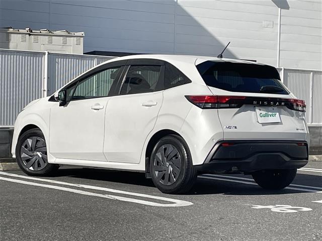 ノート Ｓ　純正ＳＤナビ　ＣＤ　ＳＤ　ＵＳＢ　ＢＴ　フルセグＴＶ　全方位カメラ　デジタルインナーミラー　前後ドライブレコーダー　オートホールド　ステアリングスイッチ　ＬＥＤヘッドライト　フォグライト（43枚目）