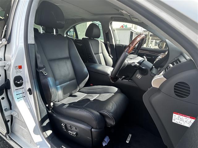 ＬＳ ＬＳ４６０　バージョンＣ　Ｉパッケージ　禁煙車／純正ナビ／サンルーフ／プレミアムサウンド／エアシート／シートヒーター／パワーシート／クルコン／ブラインドスポットモニター／ＥＴＣ２．０／純正１９インチＡＷ／前後クリソナ／ＬＥＤヘッドライト（18枚目）