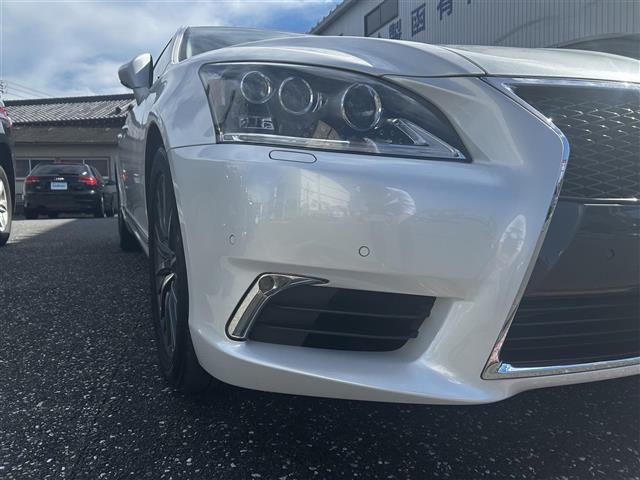 ＬＳ ＬＳ４６０　バージョンＣ　Ｉパッケージ　禁煙車／純正ナビ／サンルーフ／プレミアムサウンド／エアシート／シートヒーター／パワーシート／クルコン／ブラインドスポットモニター／ＥＴＣ２．０／純正１９インチＡＷ／前後クリソナ／ＬＥＤヘッドライト（29枚目）