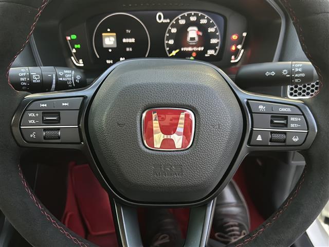 シビック タイプR ワンオーナー/純正9インチSDナビ/バックカメラ/クリアランスソナー前後/ホンダセンシング/衝突軽減ブレーキ/ブラインドスポット/路外逸脱抑制/アダプティブクルーズコントロール/スペアキー×1/保証書(13枚目)