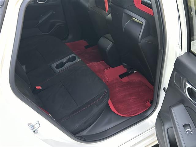 シビック タイプR ワンオーナー/純正9インチSDナビ/バックカメラ/クリアランスソナー前後/ホンダセンシング/衝突軽減ブレーキ/ブラインドスポット/路外逸脱抑制/アダプティブクルーズコントロール/スペアキー×1/保証書(24枚目)