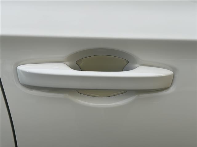 シビック タイプR ワンオーナー/純正9インチSDナビ/バックカメラ/クリアランスソナー前後/ホンダセンシング/衝突軽減ブレーキ/ブラインドスポット/路外逸脱抑制/アダプティブクルーズコントロール/スペアキー×1/保証書(36枚目)