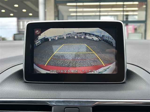 気になる車はすぐにお問い合わせください！画面右側の００６６から始まる無料ダイヤルからお問い合わせ下さい！専門スタッフがお車のご質問にお答えいたします！