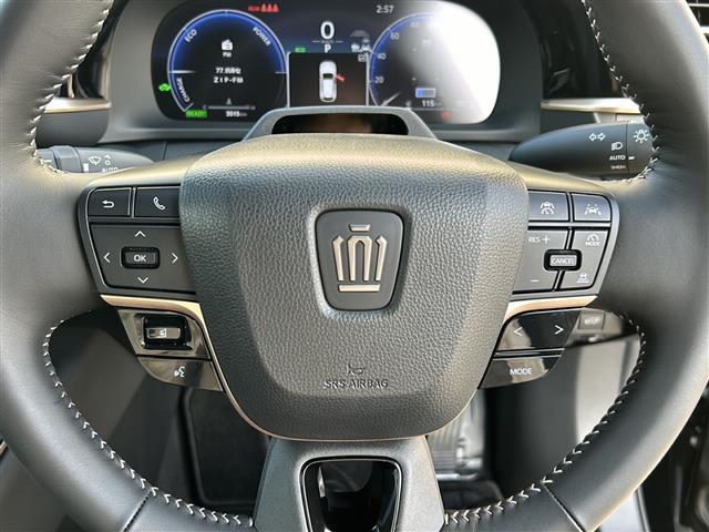 クラウンスポーツ Z ワンオーナー/メーカーオプションナビ/ブラインドスポットモニター/デジタルインナーミラー/フルモデリスタエアロ/メモリーシート/ベンチレーション/AC100W/ステアリングヒーター/置くだけ充電(14枚目)