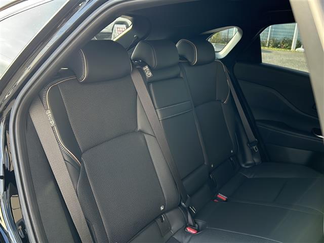 クラウンスポーツ Z ワンオーナー/メーカーオプションナビ/ブラインドスポットモニター/デジタルインナーミラー/フルモデリスタエアロ/メモリーシート/ベンチレーション/AC100W/ステアリングヒーター/置くだけ充電(22枚目)