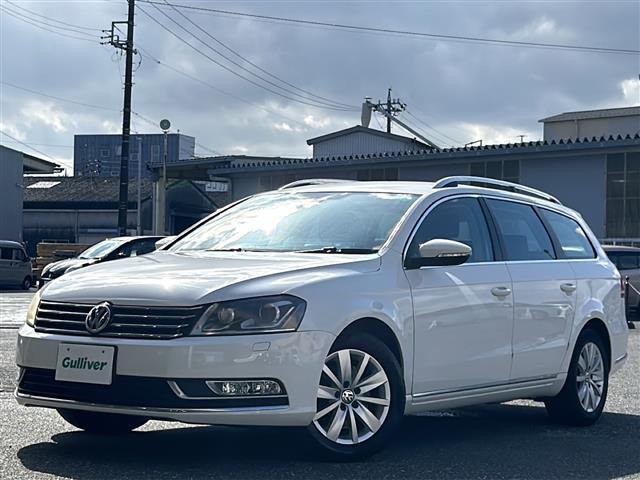 パサートヴァリアント TSIコンフォートラインブルーモーションテクノロジー 純正7インチメモリナビ/バックカメラ/ETC/フルセグTV/クルーズコントロール/アイドリングストップ/オートライト/フォグランプ/電動パーキングブレーキ/オートホールド/スマートキー/スペアキー×1(27枚目)