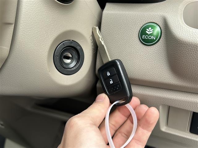 N-WGN C 社外8インチSDナビ/Bluetooth/フルセグTV/バックカメラ/純正フロアマット/純正ドアバイザー/リモコンキー/アイドリングストップ/ハロゲンランプ/ヘッドランプレベライザー(10枚目)