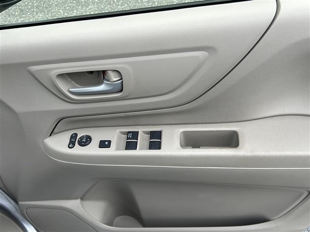 N-WGN C 社外8インチSDナビ/Bluetooth/フルセグTV/バックカメラ/純正フロアマット/純正ドアバイザー/リモコンキー/アイドリングストップ/ハロゲンランプ/ヘッドランプレベライザー(18枚目)