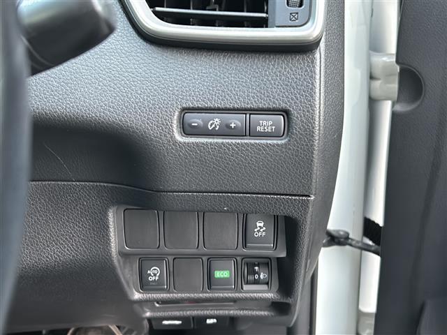 エクストレイル ２０Ｘ　エマージェンシーブレーキパッケージ　禁煙／ワンオナ／純正ナビ／保証書／スペアキー／前席シートヒーター／ビルトインＥＴＣ／前後クリアランスソナー／エマージェンシーブレーキ／レーンキープアシスト／盗難防止装置／横滑り防止装置（13枚目）