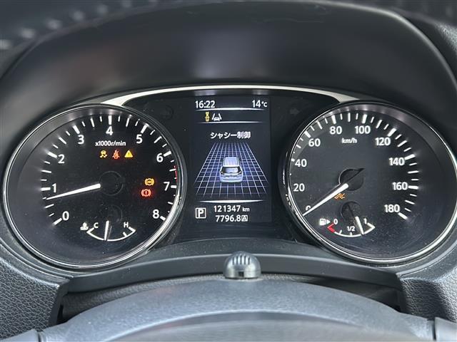 エクストレイル ２０Ｘ　エマージェンシーブレーキパッケージ　禁煙／ワンオナ／純正ナビ／保証書／スペアキー／前席シートヒーター／ビルトインＥＴＣ／前後クリアランスソナー／エマージェンシーブレーキ／レーンキープアシスト／盗難防止装置／横滑り防止装置（14枚目）