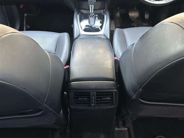 エクストレイル ２０Ｘ　エマージェンシーブレーキパッケージ　禁煙／ワンオナ／純正ナビ／保証書／スペアキー／前席シートヒーター／ビルトインＥＴＣ／前後クリアランスソナー／エマージェンシーブレーキ／レーンキープアシスト／盗難防止装置／横滑り防止装置（21枚目）