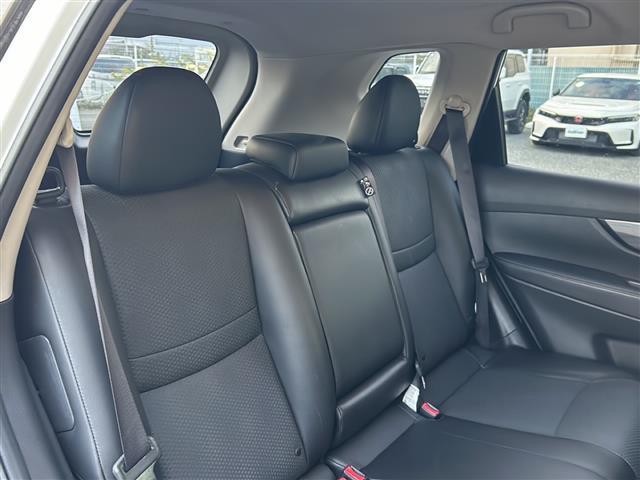 エクストレイル ２０Ｘ　エマージェンシーブレーキパッケージ　禁煙／ワンオナ／純正ナビ／保証書／スペアキー／前席シートヒーター／ビルトインＥＴＣ／前後クリアランスソナー／エマージェンシーブレーキ／レーンキープアシスト／盗難防止装置／横滑り防止装置（23枚目）