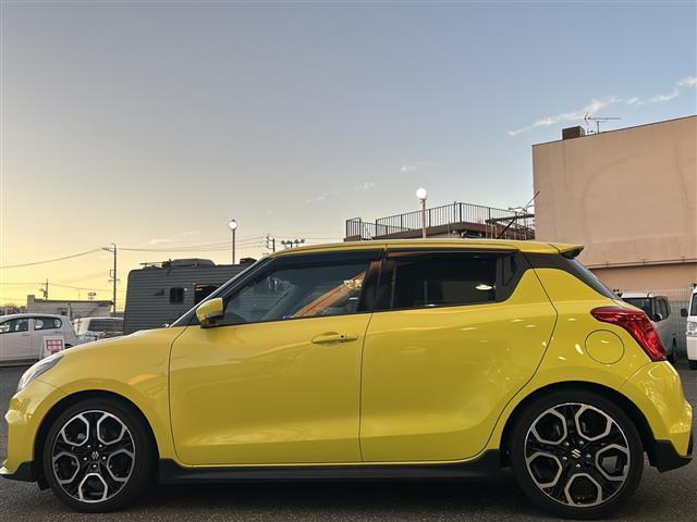 安心の全車保証付き！（※部分保証、国産車は納車後３ヶ月、輸入車は納車後１ヶ月の保証期間となります）。その他長期保証（有償）もご用意しております！※長期保証を付帯できる車両には条件がございます。