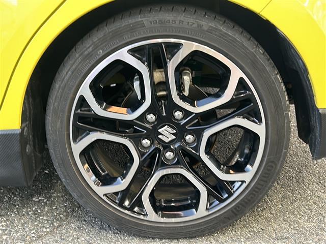 店頭販売もしておりますので、先に在庫が無くなってしまうこともございます。気になる車はまずはお問い合わせください！