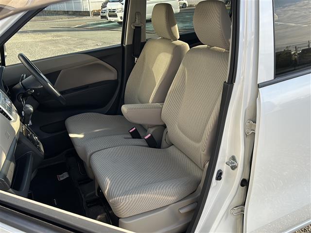 ワゴンＲ ＦＸ　純正オーディオ　ＡＵＸ　ＣＤ　ＦＭ　ＡＭ　純正フロアマット　アイドリングストップ　ドアバイザー　リモコンキー　取扱説明書（19枚目）