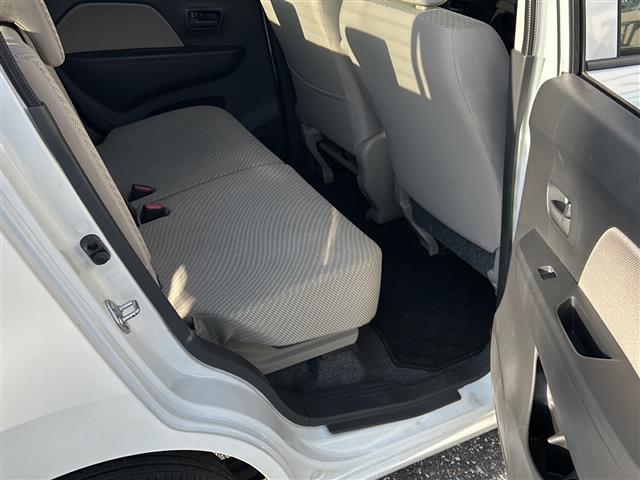 ワゴンＲ ＦＸ　純正オーディオ　ＡＵＸ　ＣＤ　ＦＭ　ＡＭ　純正フロアマット　アイドリングストップ　ドアバイザー　リモコンキー　取扱説明書（22枚目）