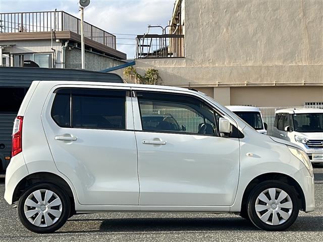 ワゴンＲ ＦＸ　純正オーディオ　ＡＵＸ　ＣＤ　ＦＭ　ＡＭ　純正フロアマット　アイドリングストップ　ドアバイザー　リモコンキー　取扱説明書（31枚目）