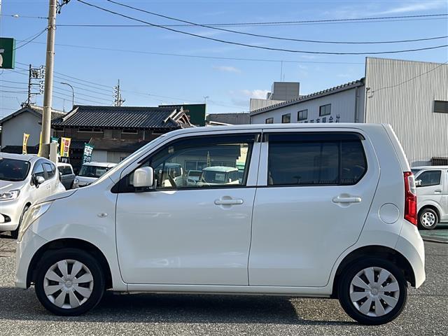 ワゴンＲ ＦＸ　純正オーディオ　ＡＵＸ　ＣＤ　ＦＭ　ＡＭ　純正フロアマット　アイドリングストップ　ドアバイザー　リモコンキー　取扱説明書（32枚目）