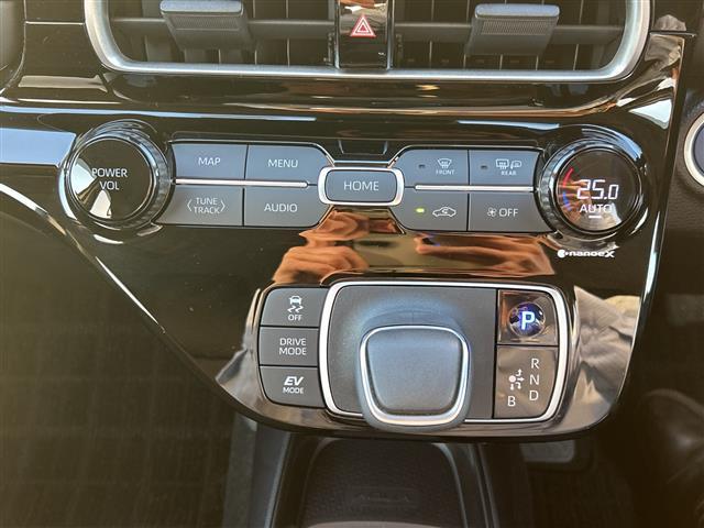 アクア Z ワンオーナー 純正ナビ 純正15インチAW 純正フロアマット 全方位カメラ アイドリングストップ ウィンカーミラー クルーズコントロール ETC 保証書 取扱説明書(8枚目)